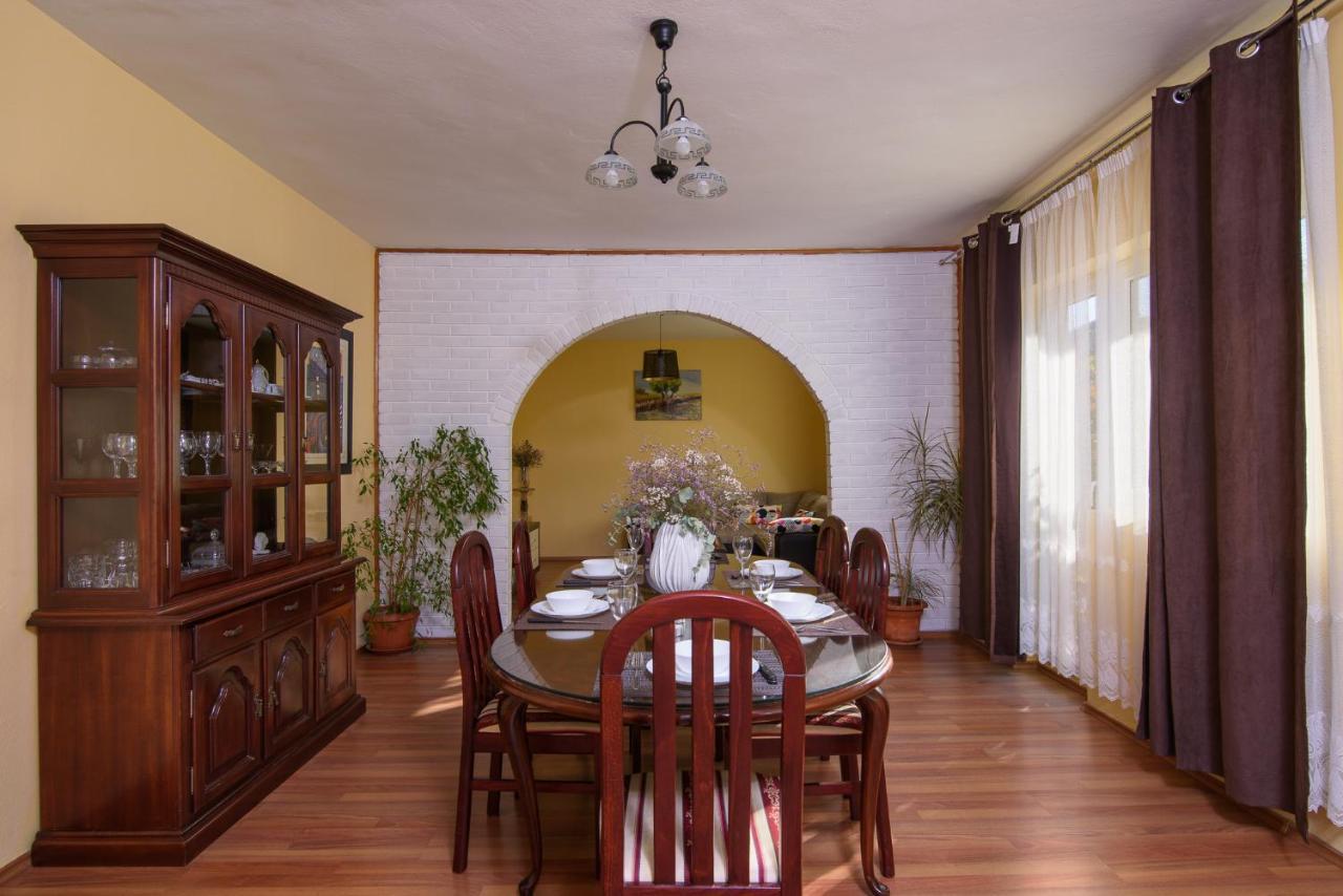 Apartmen Karmen 2 Trogir Bagian luar foto