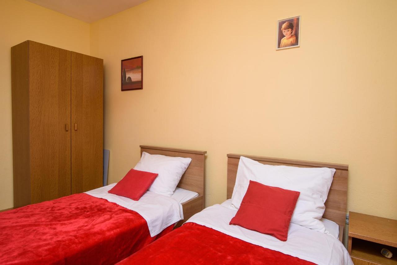 Apartmen Karmen 2 Trogir Bagian luar foto