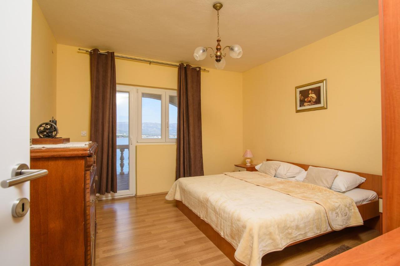 Apartmen Karmen 2 Trogir Bagian luar foto