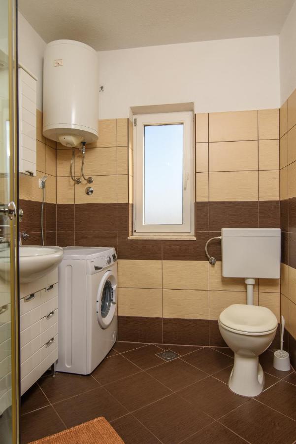 Apartmen Karmen 2 Trogir Bagian luar foto